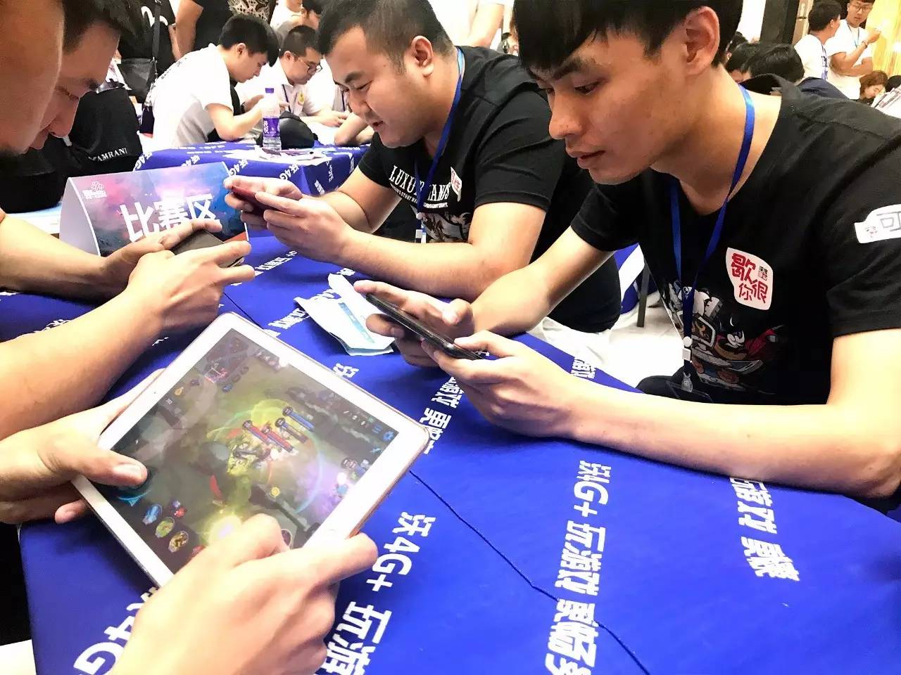 有惊无险！LNG成为2024LPL夏季赛第六支晋级登峰组的战队