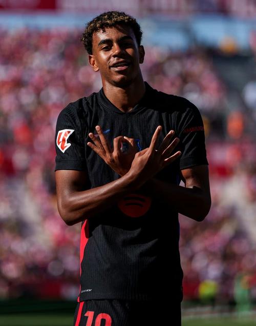 【战报】王者荣耀2020KPL秋季赛，南京Hero久竞 3：1 上海EDG.M续上连胜